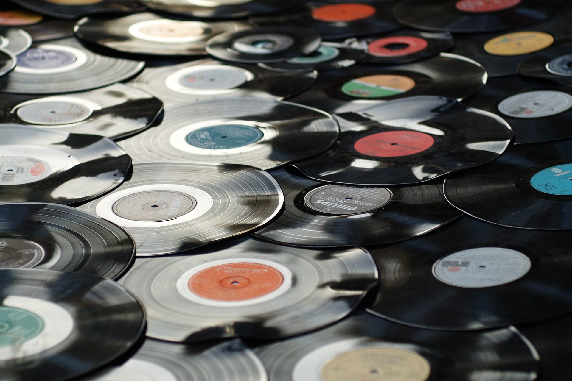 vinyl-1595847_1920
